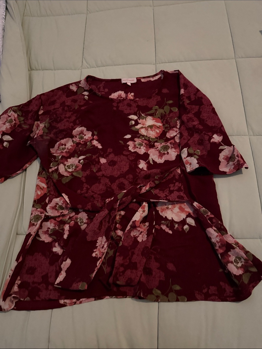#0101 - Molly & Isadora cute floral blouse 1X